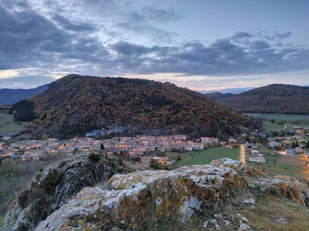 Lodge Tente Les Pommiers Glamping O Rendez-Vous En Demi-Pension Roquefeuil Экстерьер фото